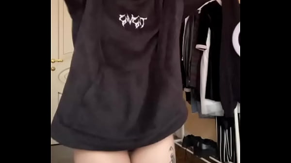 Nonton Girl Violetta 19yo From Russia. Dancing thumbnail