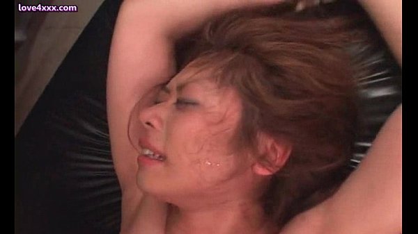 Play MP4 - Spirited japanese chick gets nailed