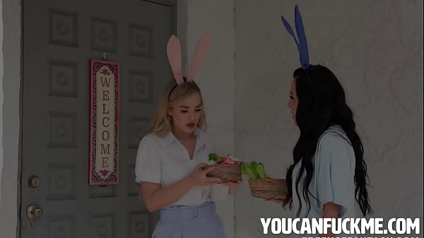 Nonton Prepped For Easter thumbnail