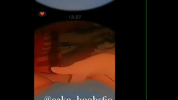 Me los meto pensando en vergas