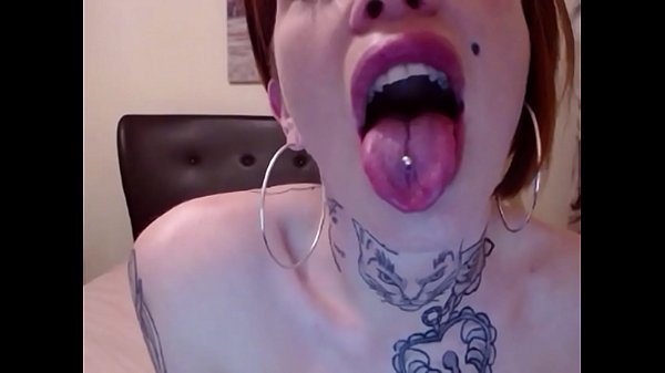 Slutty_English_whore sucking cock and dirty talk