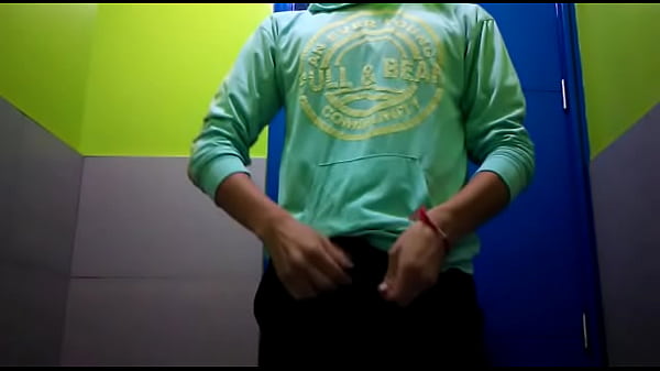 tengo ganas de cojer. algun activo.. 