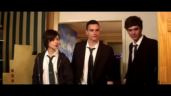 Gay Kiss from Mainstream Movies - #7 | gaylavida.com 