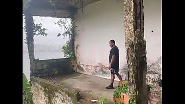Festa Louca Numa Casa Abandonada Cheia De Tesão