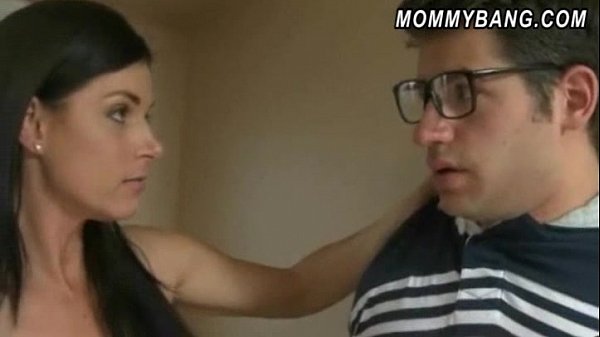 Sexy stepmom India_Summer and teenie Melanie Raine_threeway