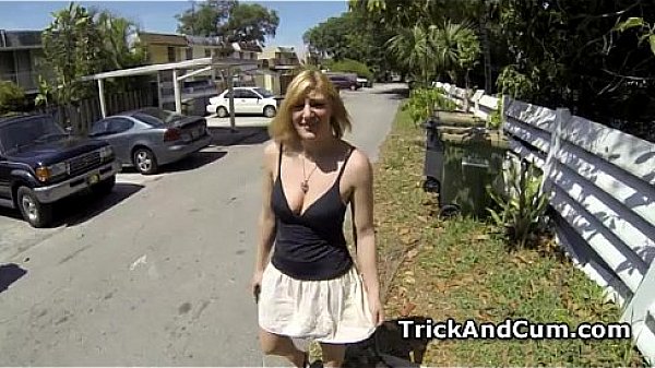 Nonton Big Ass Ashden Riding Shaft On The Floor In Pov thumbnail