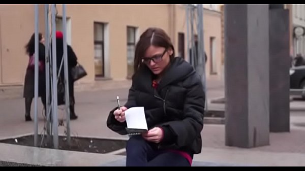 Nonton Filthy Slit Hole Of A Horny Babe Gets Fucked In Different Poses thumbnail