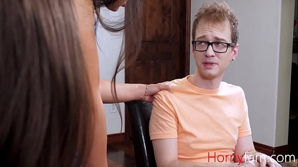 Latina Stepmom Encourages Freeuse Between Stepsiblings - Lilly Hall, Mia Taylor