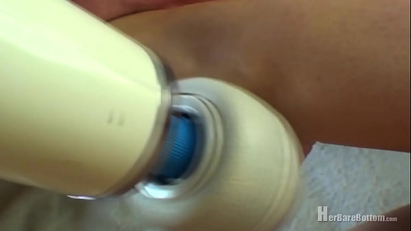 Play MP4 - Constance Teeth Chatter