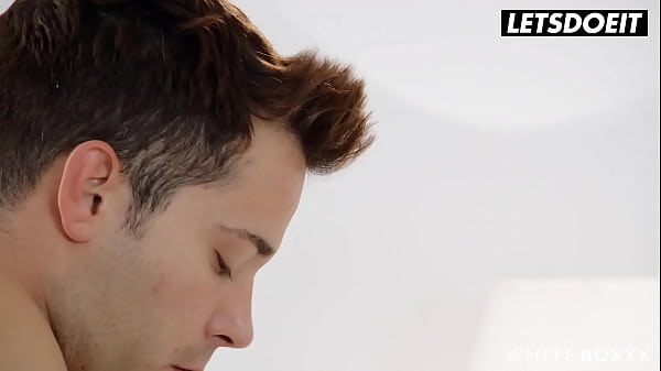 Play MP4 - Czech Babe &lpar;Stacy Cruz&rpar; Enjoys Sensual Action With Lover In The Morning - WHITEBOXXX