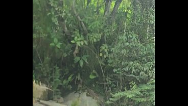 Play MP4 - clava al futbolista sin cesar