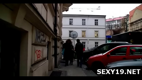 Cute chick bounds on hard cock