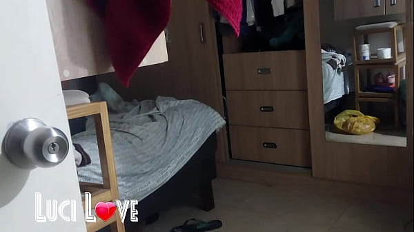 Play MP4 - Llego a casa y encuentro a mi esposa puta con su amante&comma; luego me invitaron a observar