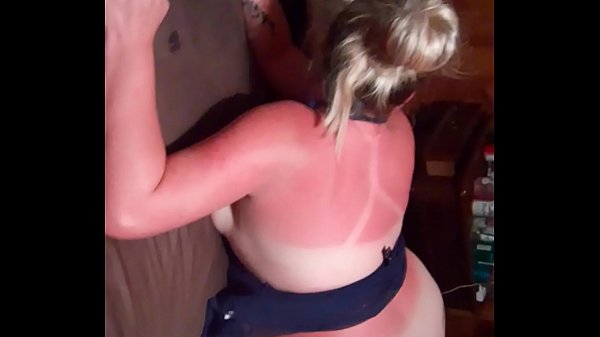 Play MP4 - Lbreezy getting fucked hard by her boss after work