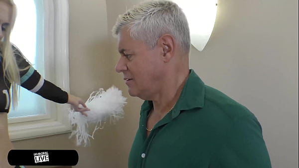 Ellie Moans As Porno Dan Takes Her Tight Asshole For The First Time! thumbnail