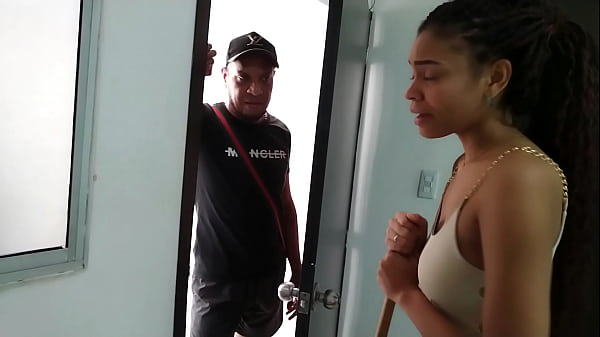 Le Saldo La Deuda A Mi Padrastro Foll&aacute;ndome Al Cobrador thumbnail