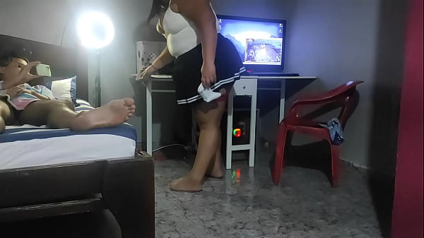 I hired a cleaning girl again who comes to her first day of work with very little clothes on and ends up groping her under her skirt in the end we end up in bed fucking so delicious