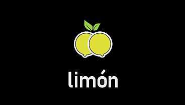 Nonton She Gets A Big Crampie And Eats It. thumbnail