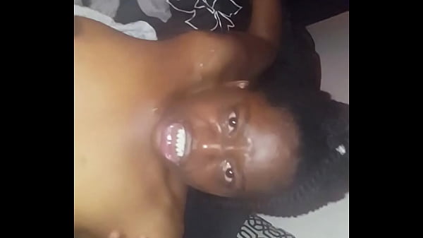 Play MP4 - Cum as lube