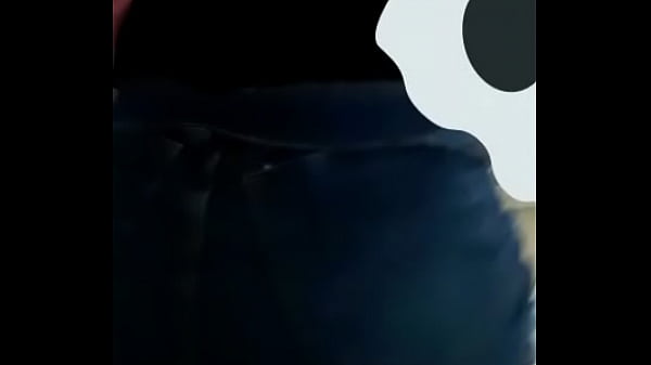 Novinha dan&ccedil_ando funk