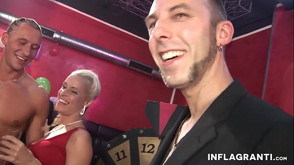 Play MP4 - Naughty cuties gets gangbanged