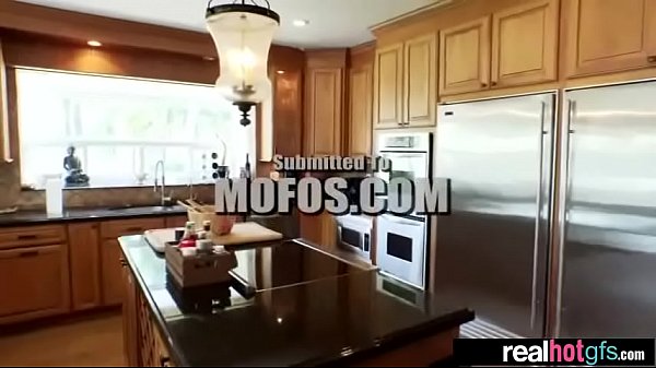 Nonton (madelyn Monroe) Horny Lovely Teeb Gf In Hard Sex On Tape Clip-25 thumbnail