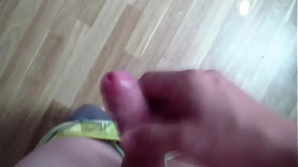 Play MP4 - Teen wanking & cumming