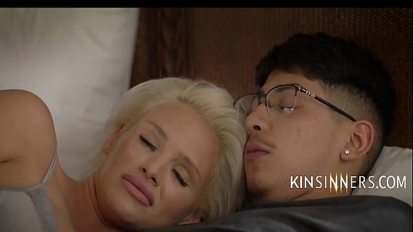 I DreamOf Kissing You_StepMom_KinSinners