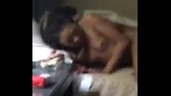 Play MP4 - Periscope freaks Hot threesome