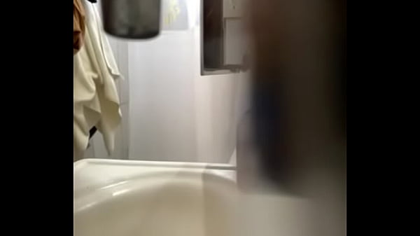 Escondi a c&acirc;mera no barbeiro 