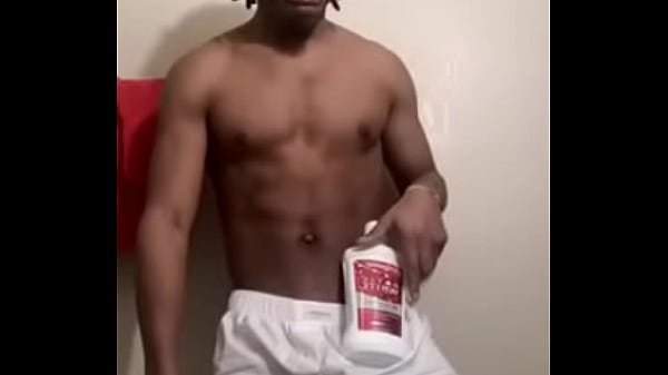 King dream balancing on his dick 