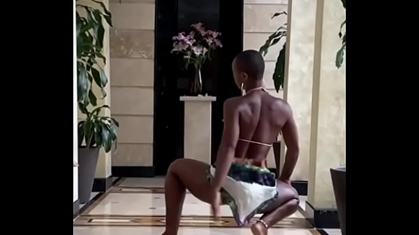 Play MP4 - negra gostosa dan&ccedil;ando sensualmente