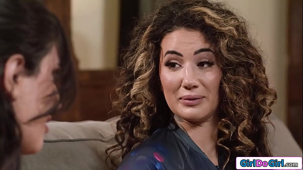 If only_I could_see my girlfriends big tits and_suck on_them