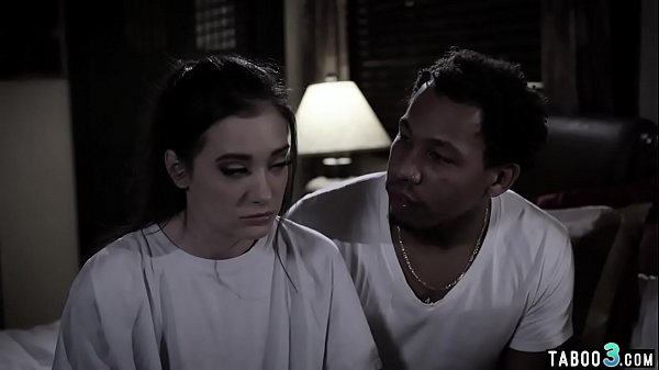 Play MP4 - Petite white slut services her BBC lover with her holes