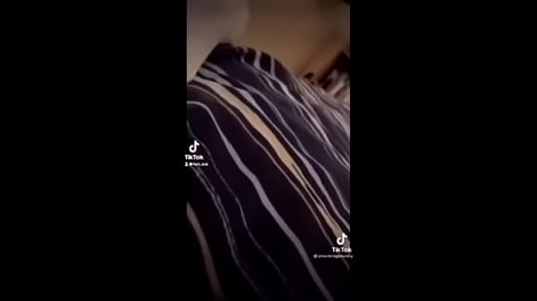 Play MP4 - Male Farts Compilation