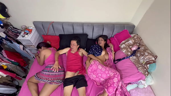 Play MP4 - The perverted stepfather fucks his busty stepdaughter and his big-assed wife