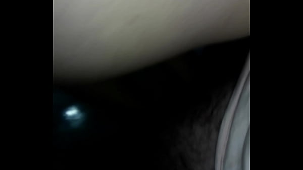 Gostosa fode muito de quatro