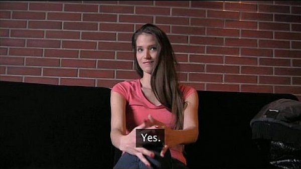 Casting fake agent tests out a new girl with fantastic body