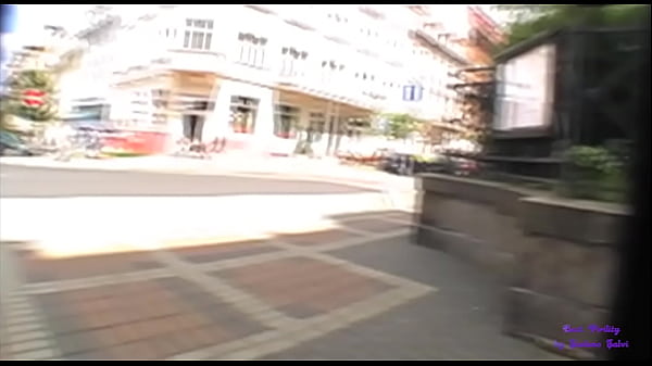 Play MP4 - Mi scopo La bionda Monica e gli vengo in bocca