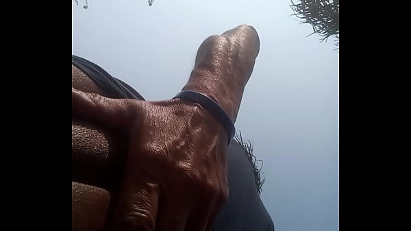 Amam Mesmo Ficar Mostrando Essa Cuceta.... thumbnail