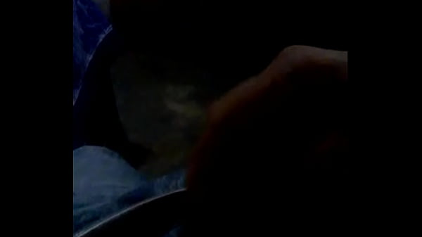 Nonton Erupciones De Leche thumbnail