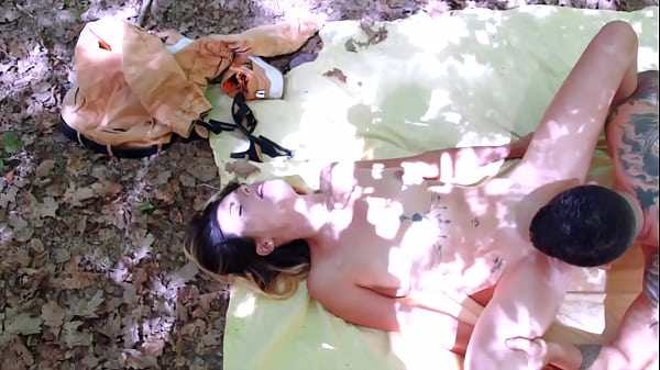 Lucille_30ans passe le cap de latrentaine avec_J M