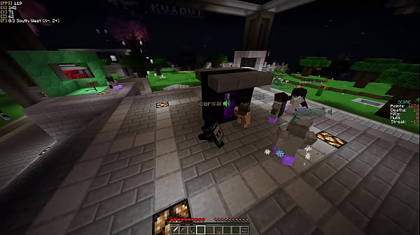 Hot mc sex on roxbot recorded_by a bystander wearing a minecon cape named_minion#1337