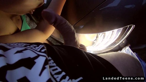 Redhead amateur teen fucking outdoors_POV