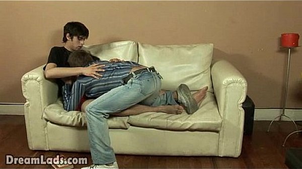 Impatient twink mates strip off for some oral play 