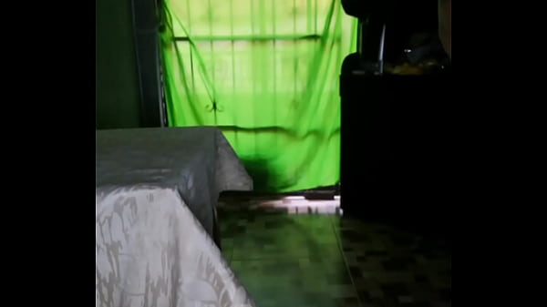 Nonton Le Pido Al Vecino Tatuado Que Me Deje El Co&ntilde;o Lleno De Leche thumbnail