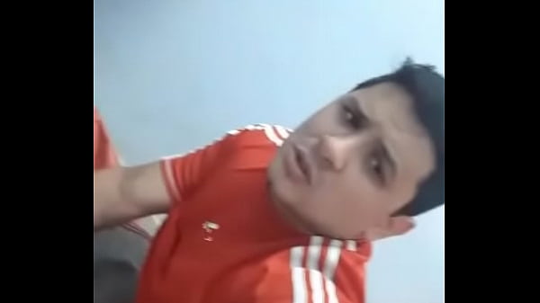 Play MP4 - Mi amigo el polic&iacute;a