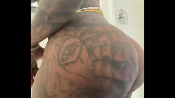 Play MP4 - Cushkingdom fucks my asshole in the shower&excl;