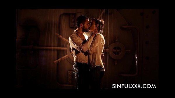 Play MP4 - Wet couple sex SinfulXXX