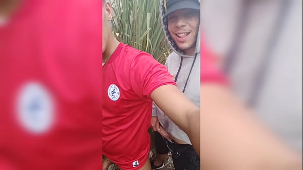 Meu Namorado Me Levou Matinho Atr&aacute;s Do Metro thumbnail